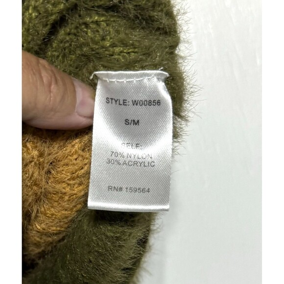 The Bluivy Women's Size Small Striped Colorblock Fuzzy Oversized Cozy Sweater - Picture 3 of 6